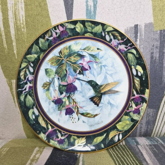 Royal Doulton The Berylline Hummingbird Signed T Politowicz LE Plate Collectible - Picture 1 of 7